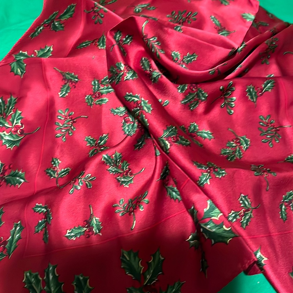 Beautiful silk scarf 20x20